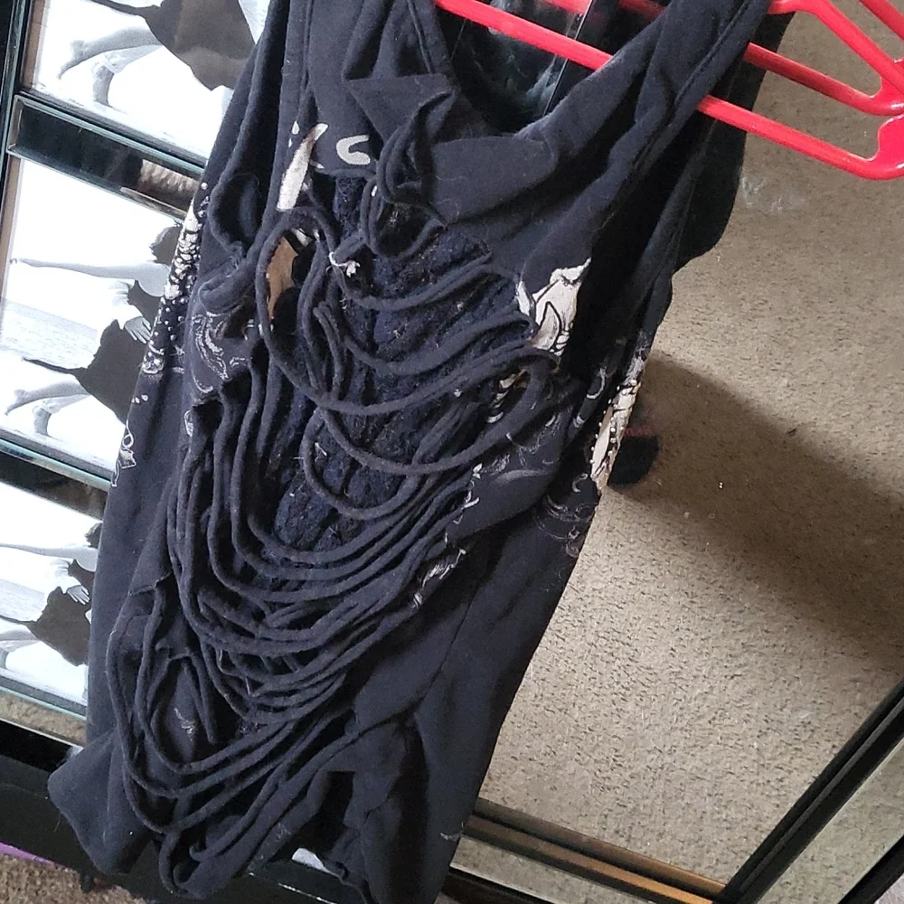 Tank top - Picture 2 of 2